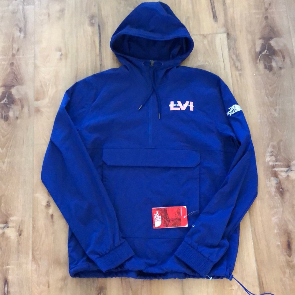 The North Face Super Bowl Blue Raincoat Pullover